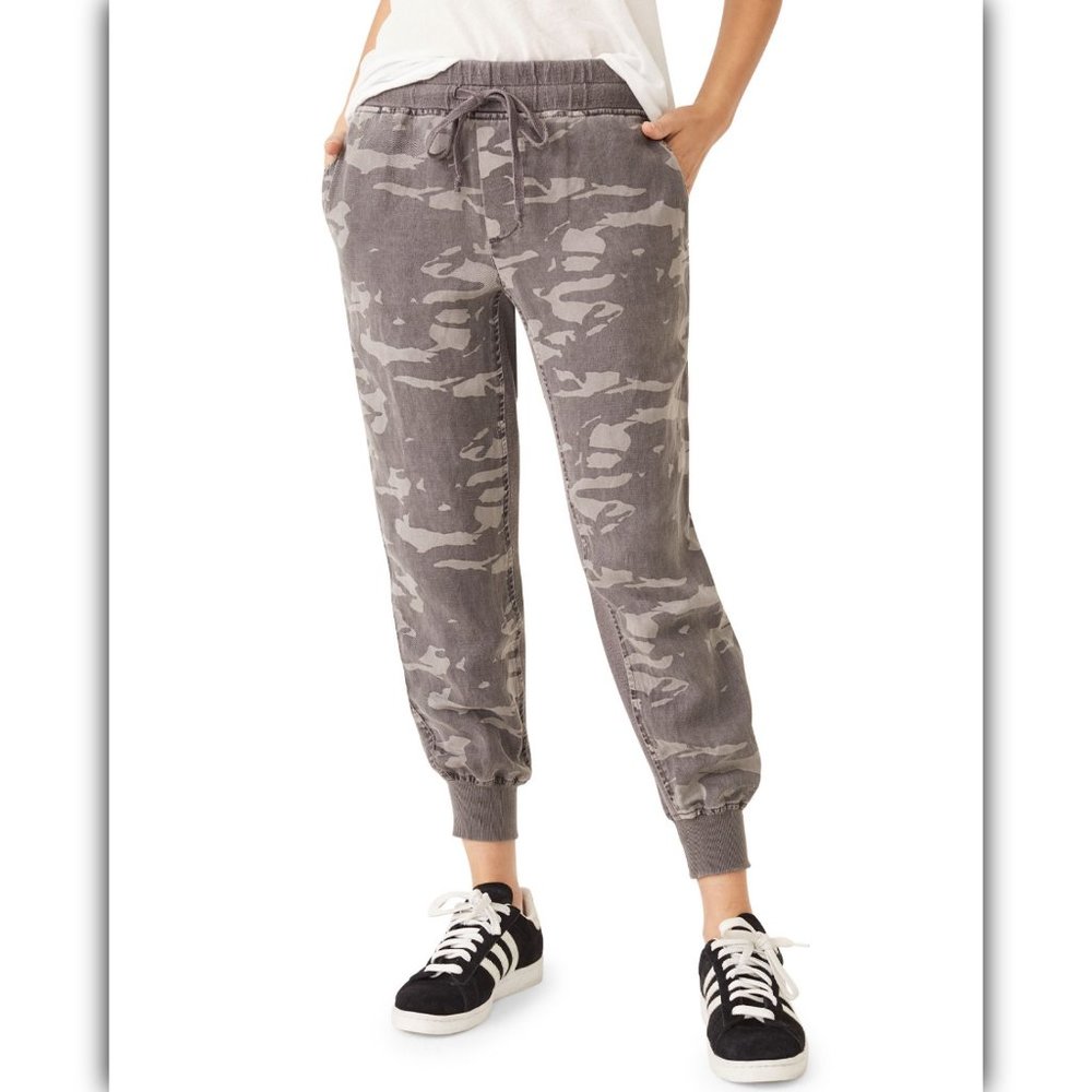 NWT Monrow Womens Gray Camo Jogger Pants